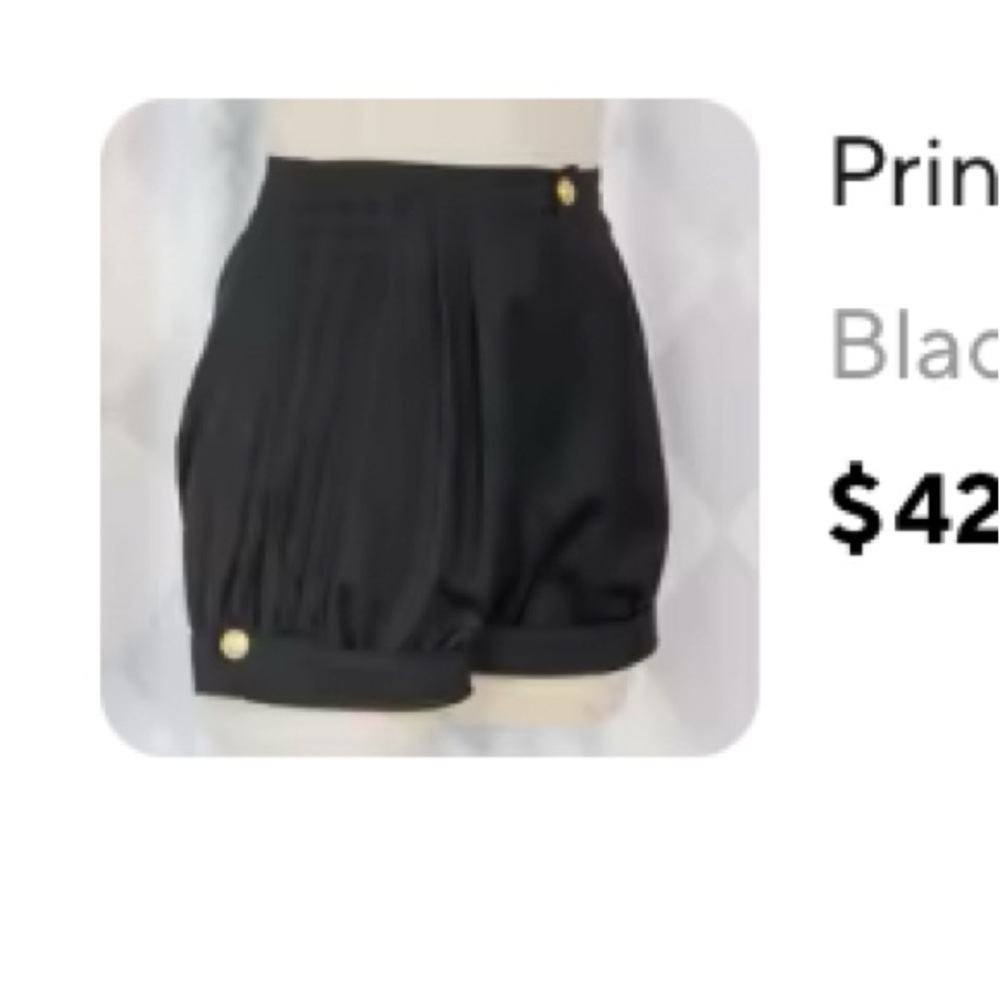 Dolly Delly ouji lolita slight puff black shorts gold button and pleats details